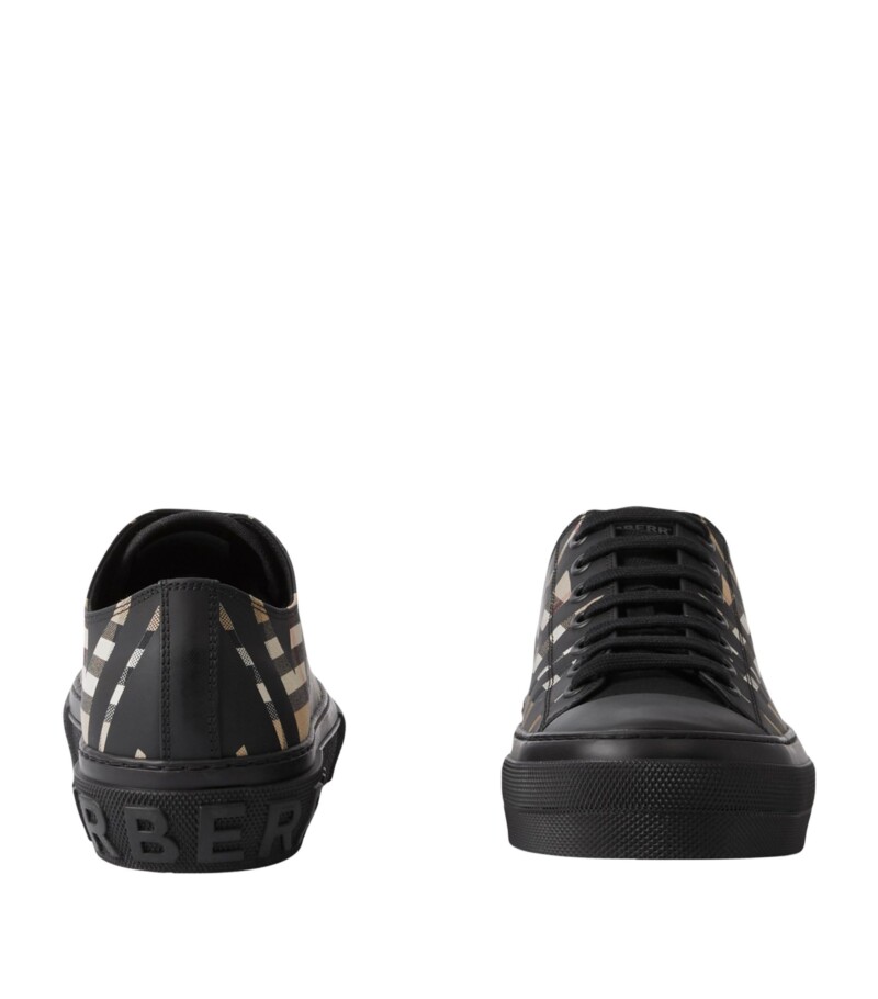 Burberry Sneakers